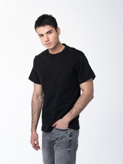 Черная мужская футболка с лайкрой